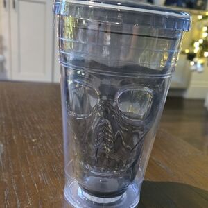 Skull tumbler